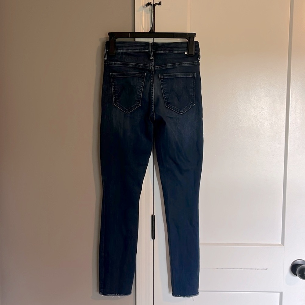 Mother High Waisted Looker Fray Hem Skinny - Size 24 - Picture 9 of 15